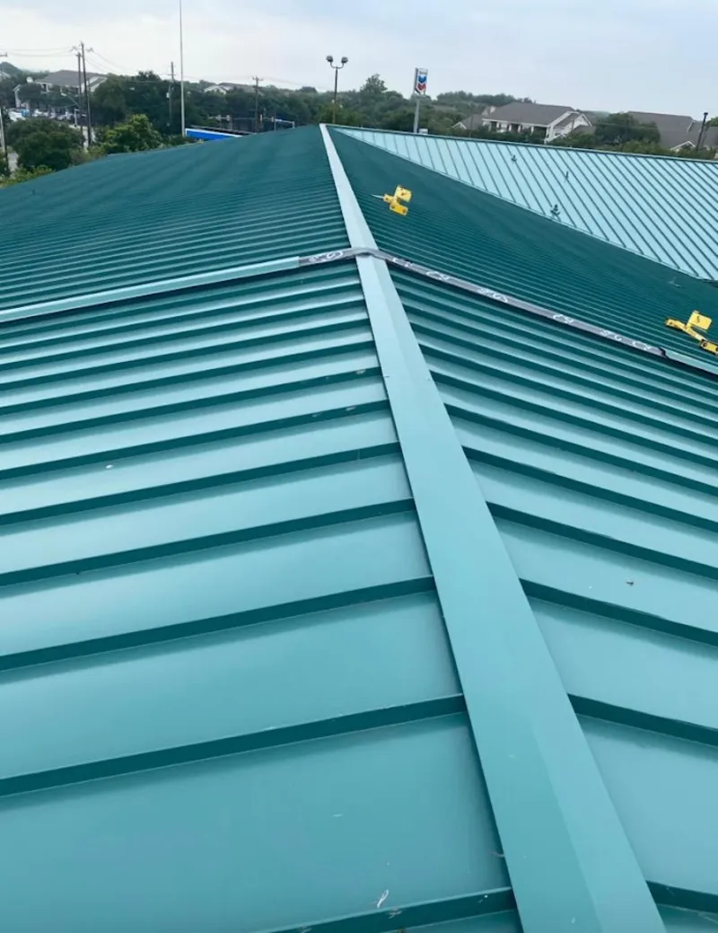 Green commercial metal roof ridge and valley for Metal Roof Repair in Perryton